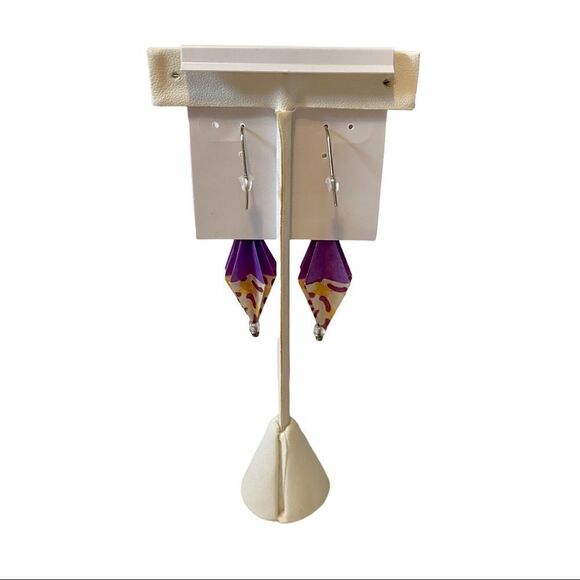 Lavender & Creme Colored Handcrafted Origami Earrings. - Picture 6 of 6